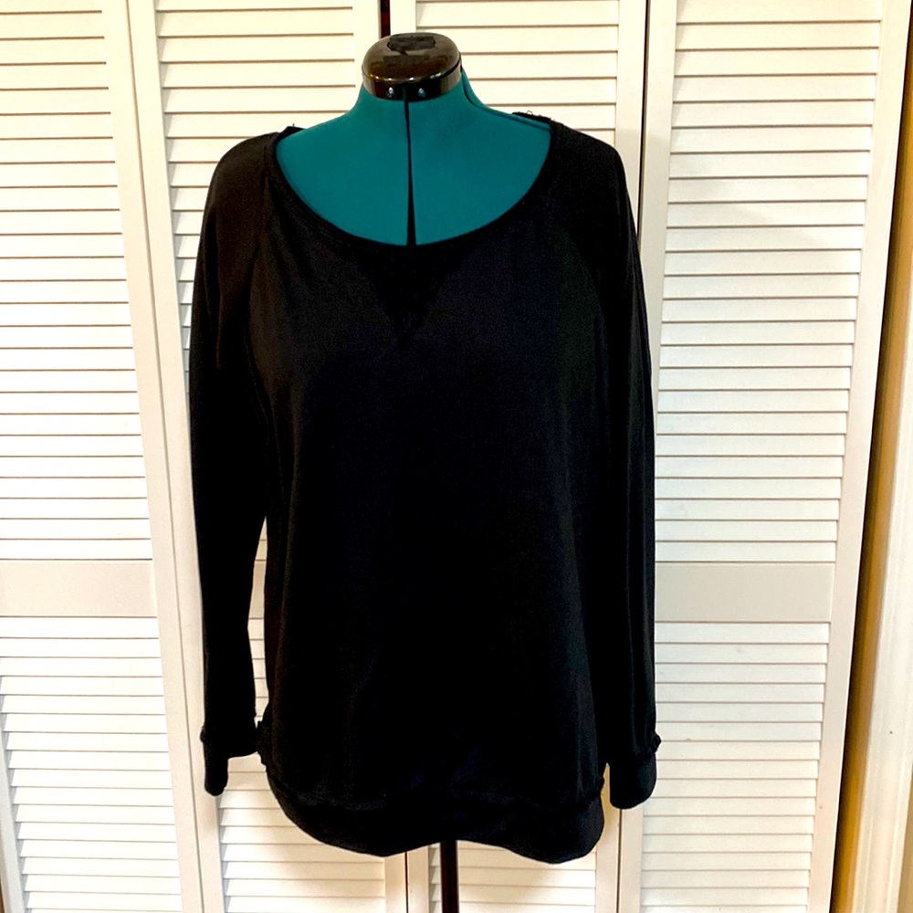 Maurices Size 3X Black Scoopneck Sweatshirt with Black-lace Back